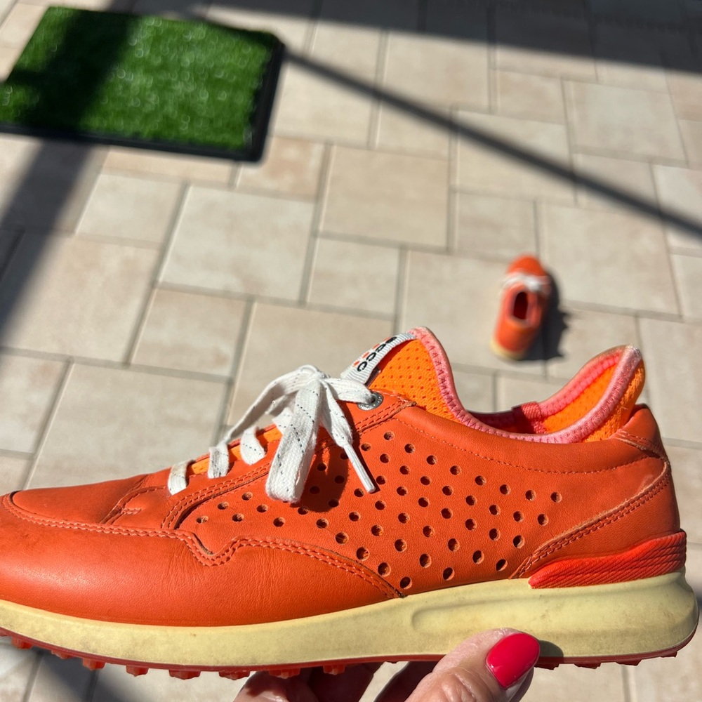 ECCO Bright Orange Casual Golf Sneakers-Womens Size 38 - Picture 2 of 8